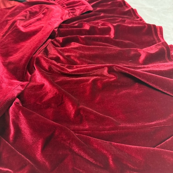 Red Velvet Midi Dress London Times | Coquette Holiday Party Glam Burgundy - Picture 7 of 7